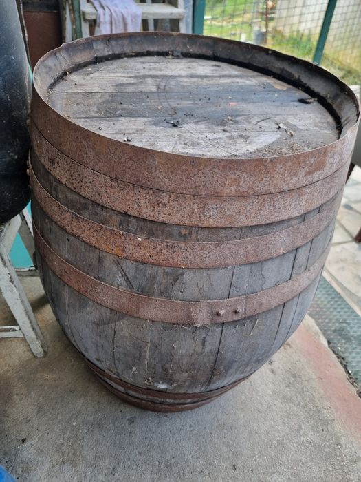 Barrica / Barril de Madeira Rústico – Ideal para Decoração