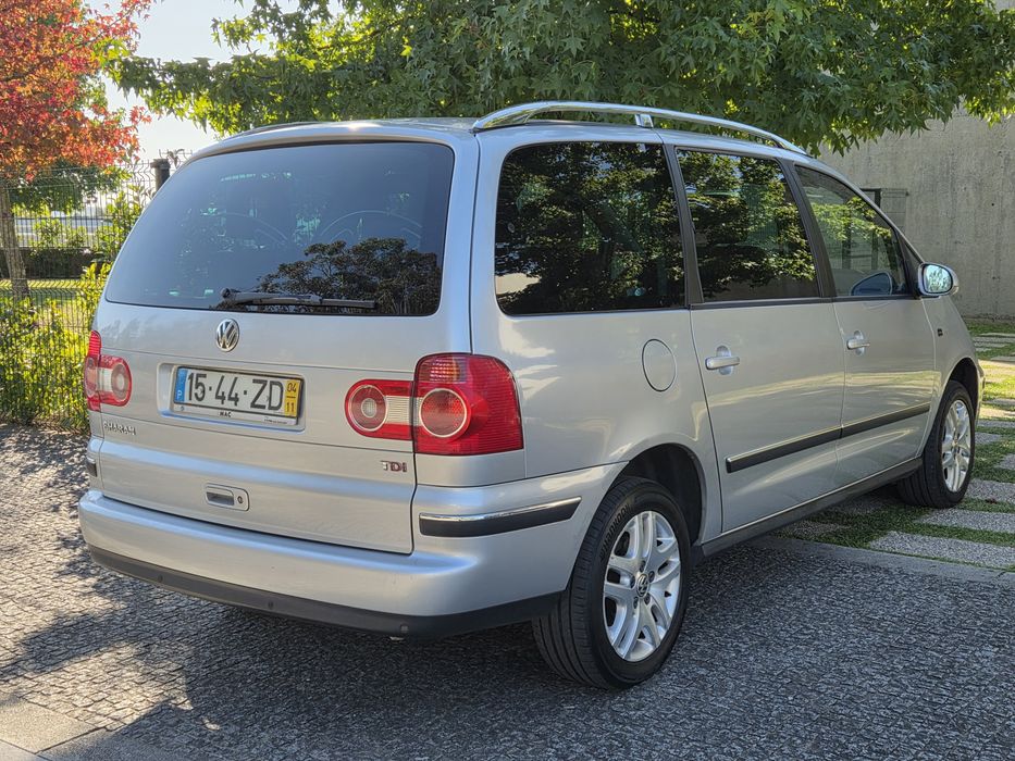 VW Sharan 1.9 TDI, 130 CV, 6 Vel. NACIONAL,  11/2004 foto 2