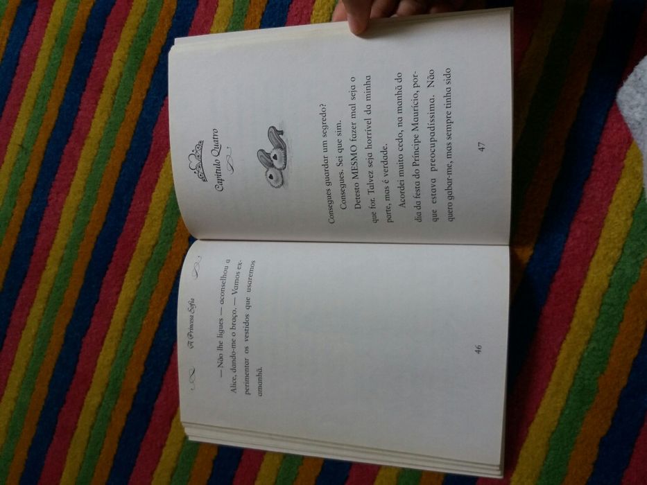 Livro infantil - O Clube Tiara: A Princesa Sofia e a Festa do Príncipe