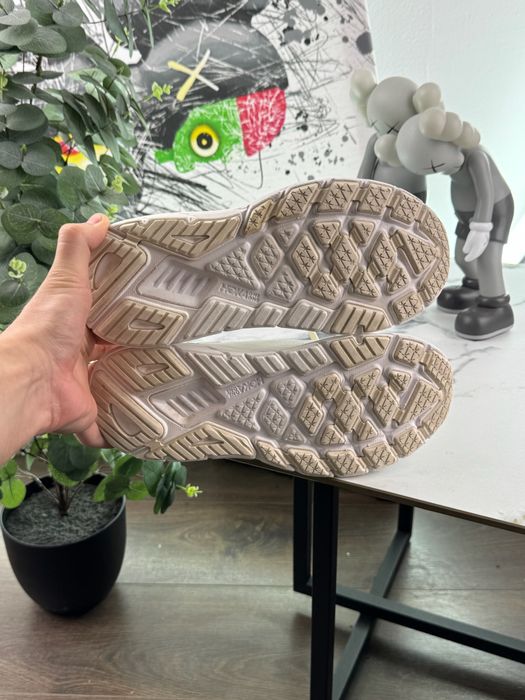 Кросівки Hoka Arahi 7 40 розмір Е12623