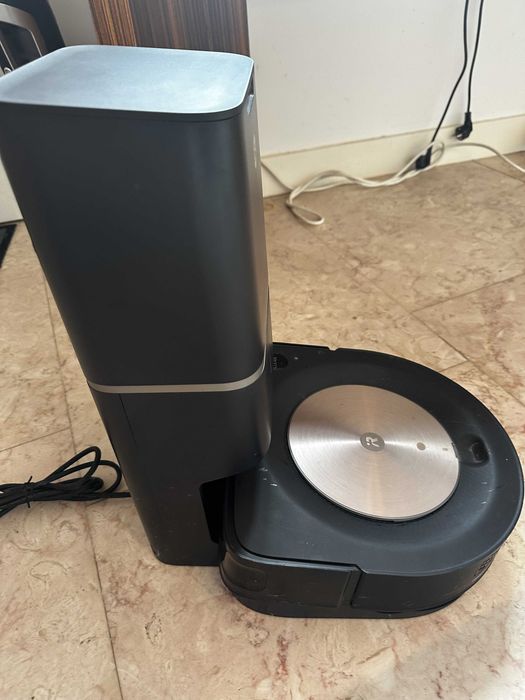 Vendo Aspirador iRobot - ROOMBA como novo