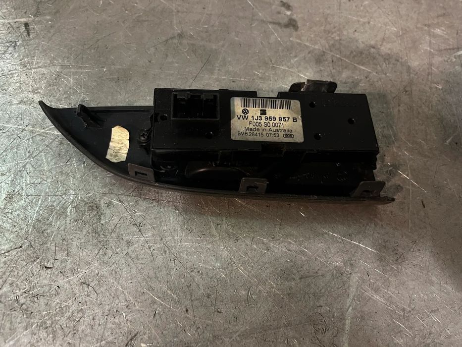 COMANDO BOTÕES VIDROS VOLKSWAGEN GOLF IV / SEAT LEON 1J3959857B