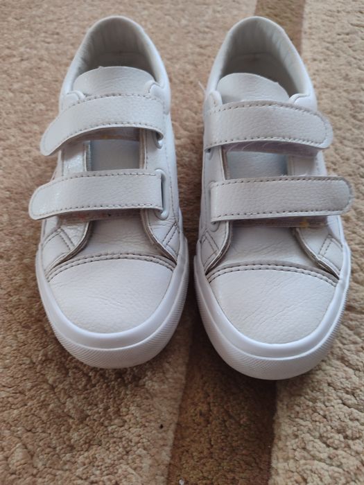 Кросівки шкіряні