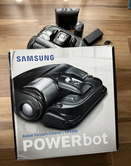 Robot sprzatający odkurzacz Samsung VR9200