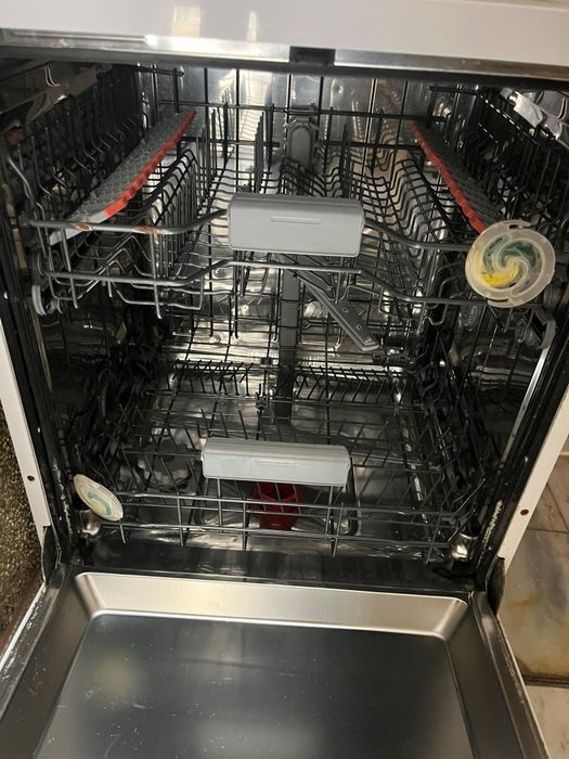 Maquina de lavar a loiça