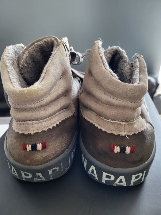 Buty Napapijri skora lekko ocieplane w srodku