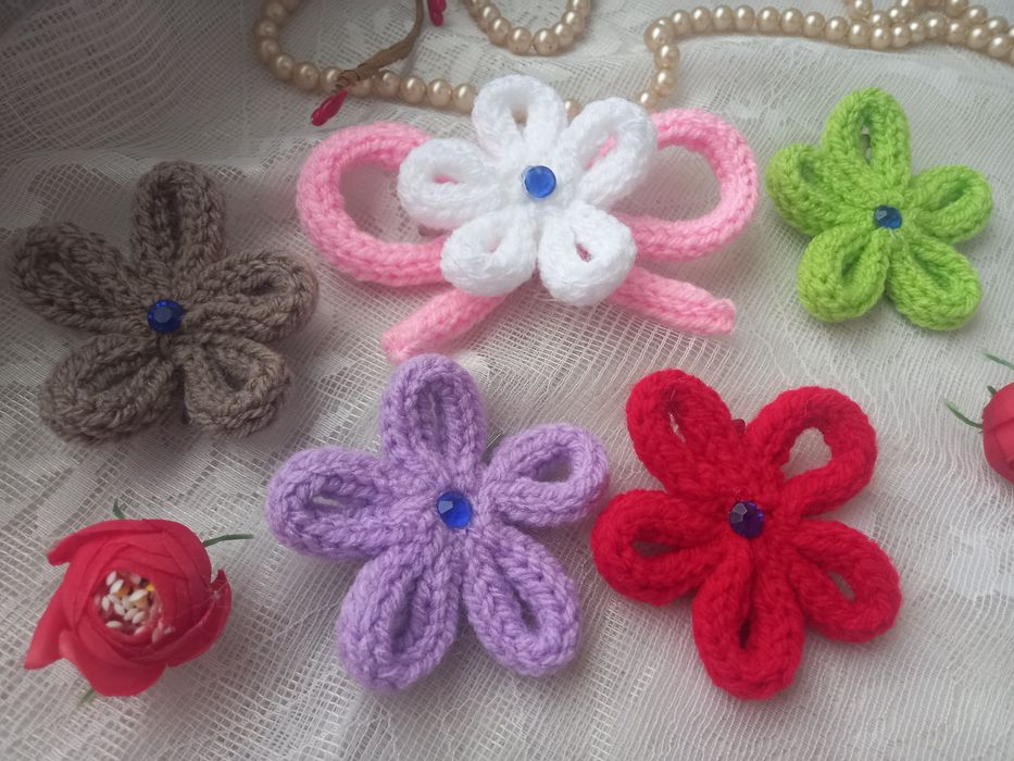 Заколки для волосся