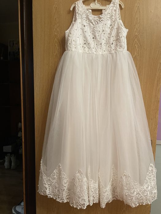 Святкове плаття дитяче