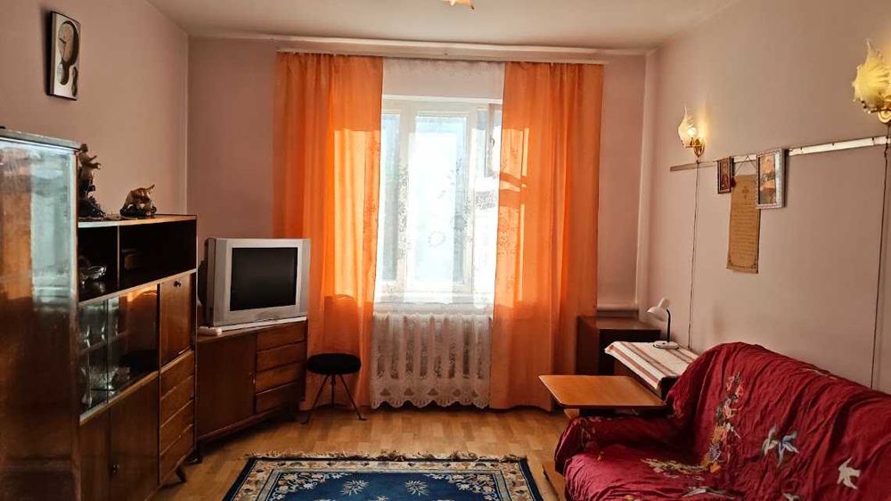 Продам будинок в селі Лютіж, Вишгородського р-ну. З власним виходом в ліс. Ділянка 15,5 сот. Без комісії