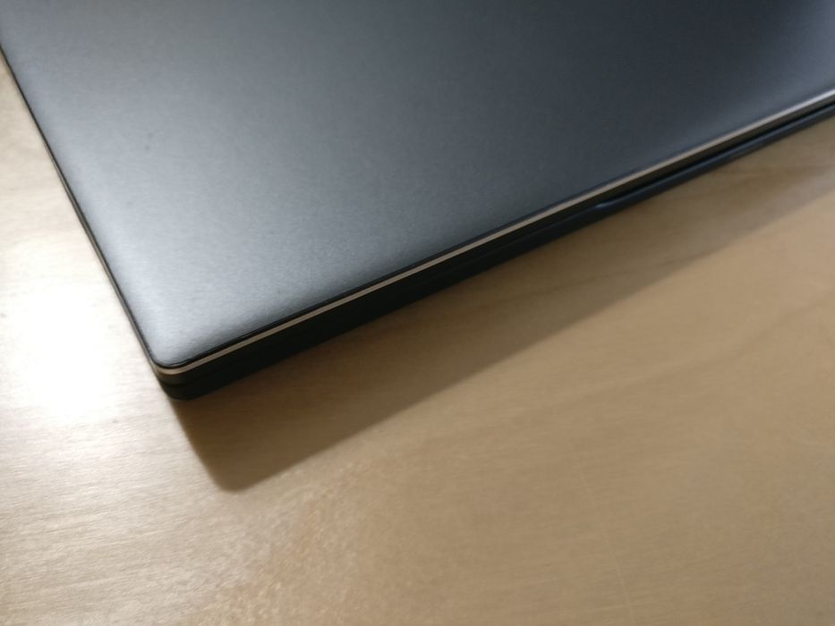 Portátil Dell latitude 7370 core m7 16 GB RAM laptop notebook