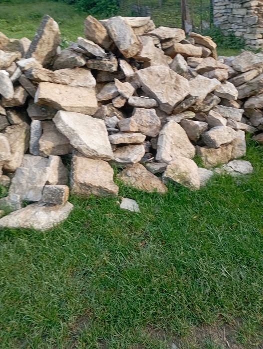 Продам камінь, приблизно 20 тон
