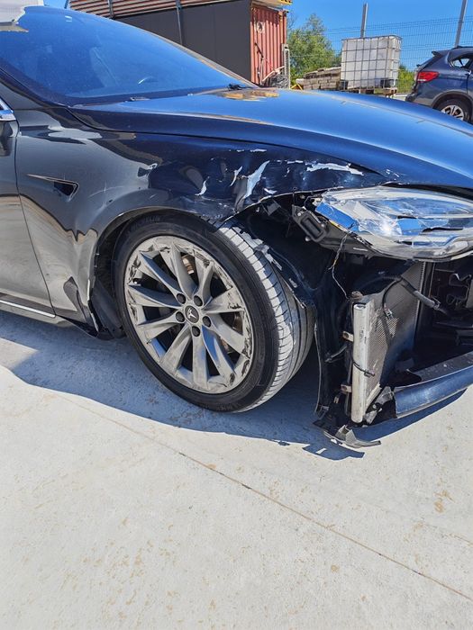 Tesla S 75 100% eléctrico