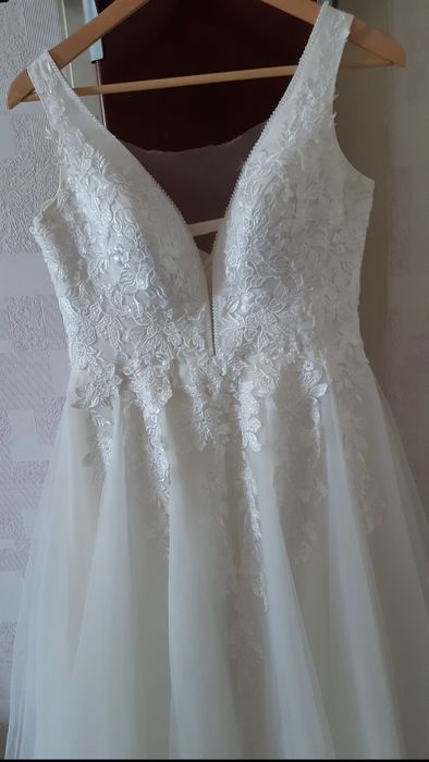 Весільна сукня для свята