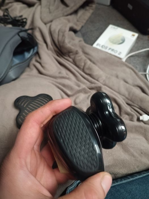 Remington Ultimate RX5 XR1501
Golarka Męska Głowicowe, posiadająca zas