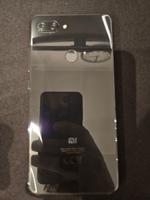 Xiaomi Mi 8 Lite + 3 etui gratis