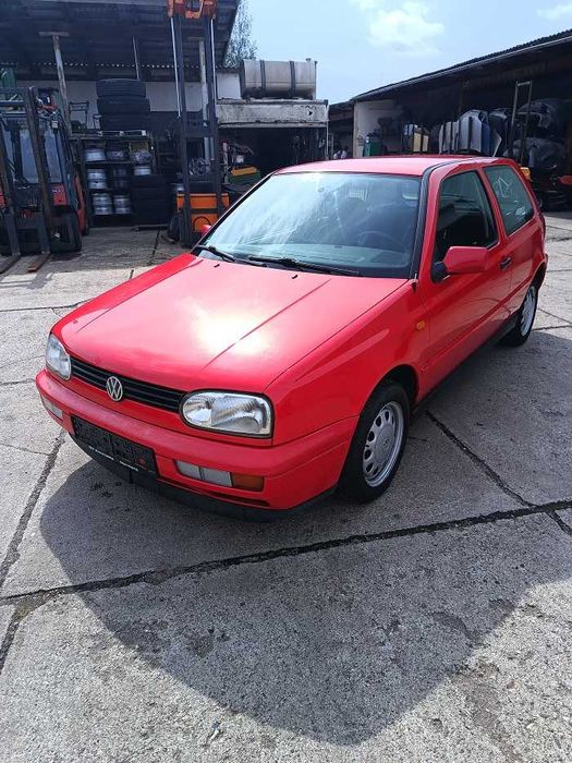 VW Golf III 1,8E  1996r automat Części