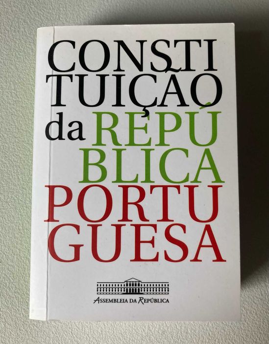 Constituição da República Portuguesa (tamanho de bolso)