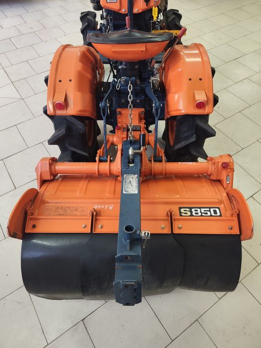 Kubota B6000 /// Frese /// Estado original /// Imaculado