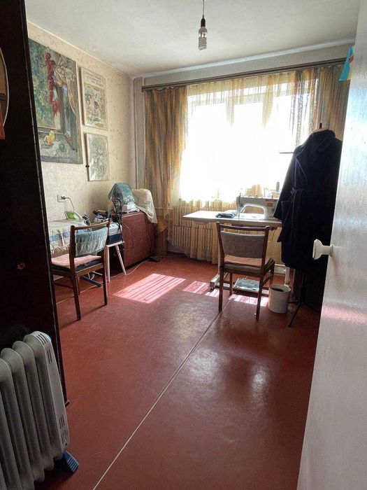 Продам 4-комнатную квартиру в Индустриальном районе,ул. Библика, 2В