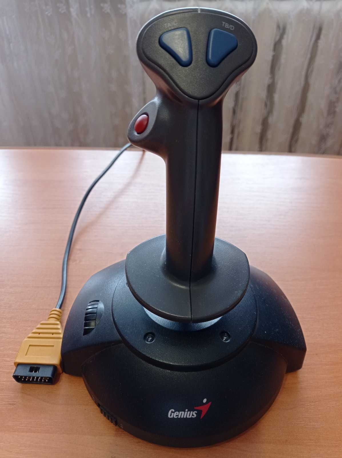 Джойстик Genius для ПК (оптимально для авиасимулятора): 150 грн ...