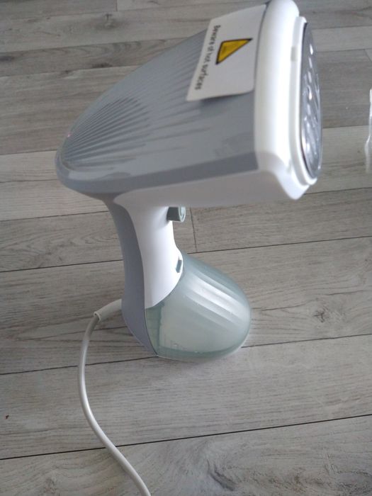 Parownica do ubrań Conopu