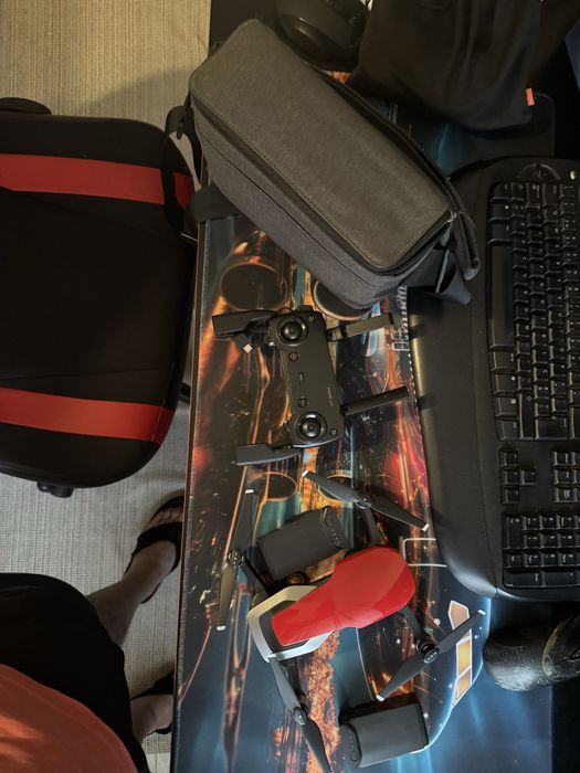 DJI Mavic Air Vermelho – Excelente Estado | 2 Baterias + Comando + Mala de Transporte