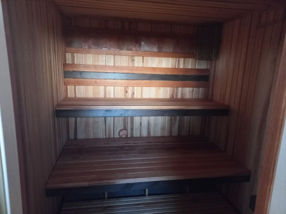 Столяр,тесляр, робота з деревом