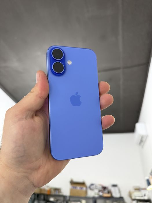Apple iphone 16 128 gb 100 % айфон 16 як новий