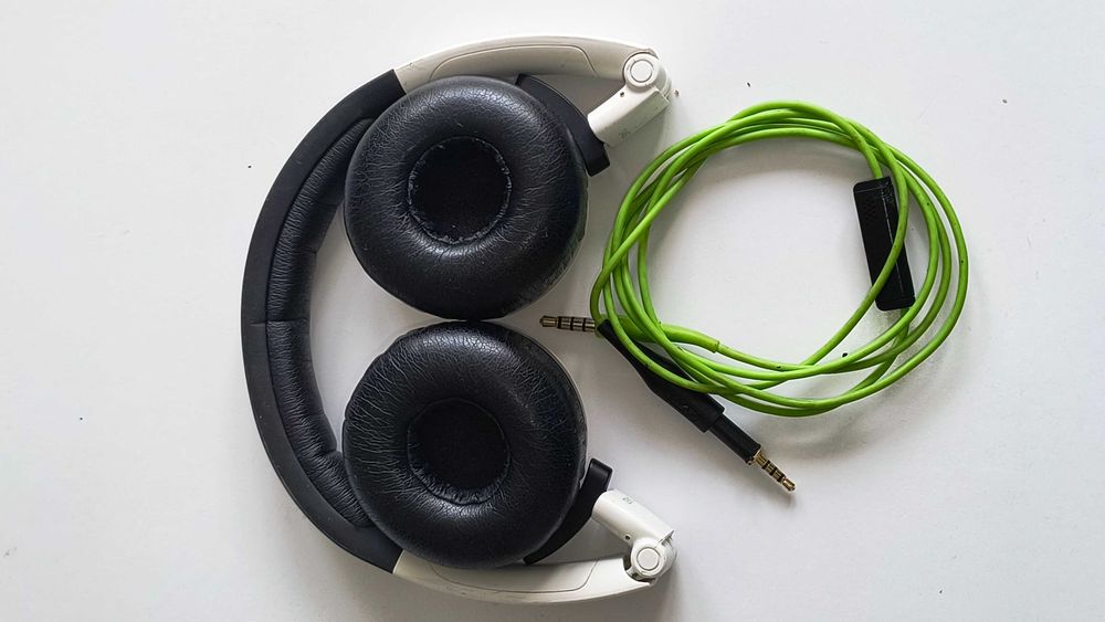 Słuchawki AKG Q460