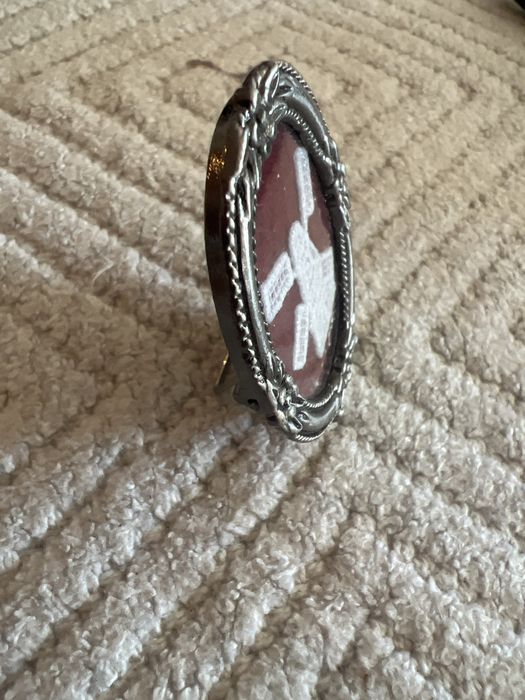 Peca decorativa com bordado