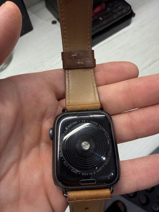 Apple Watch SE 1 44 mm