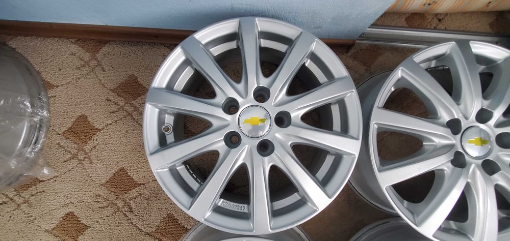 Диски 5 105 R15 Chevrolet Aveo, Cruze, Sonic, 6J, ET 37, ЦО 56,6