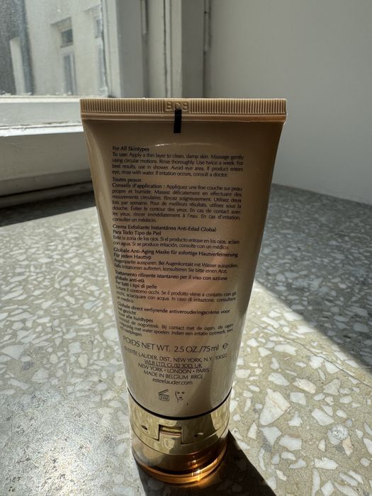 Zluszczajacy peeling estee lauder