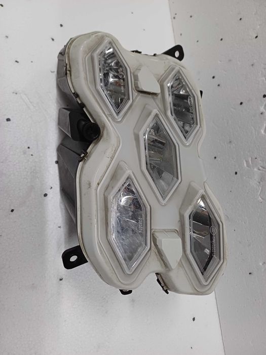 lampa halogen prawy vw golf 8 VIII gti gte led drl model 5h094.1700b