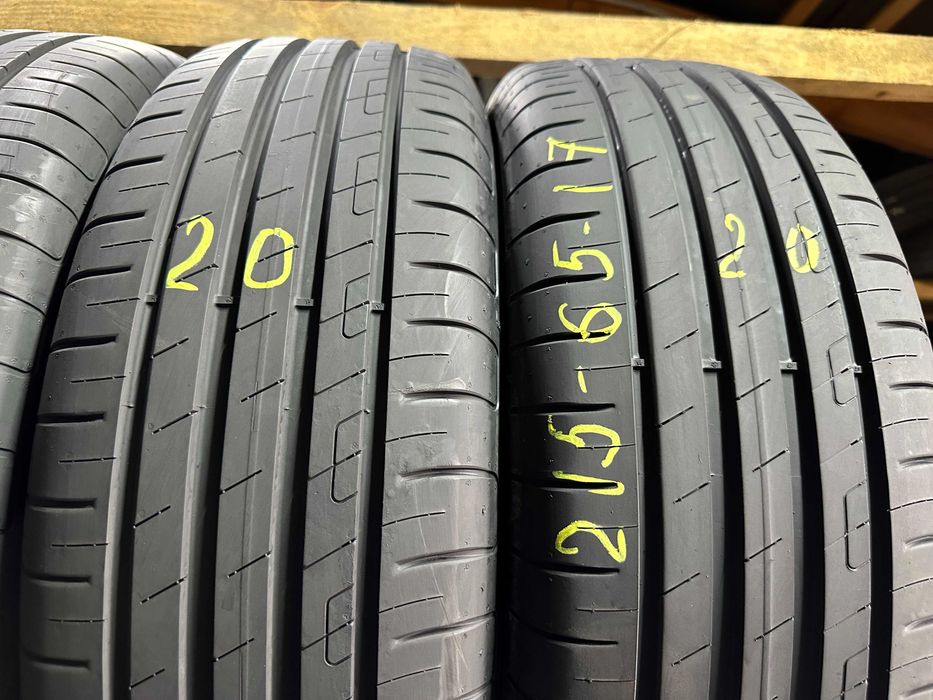 Літні шини 215/65R17 Goodyear EfficientGrip Perf. компл.