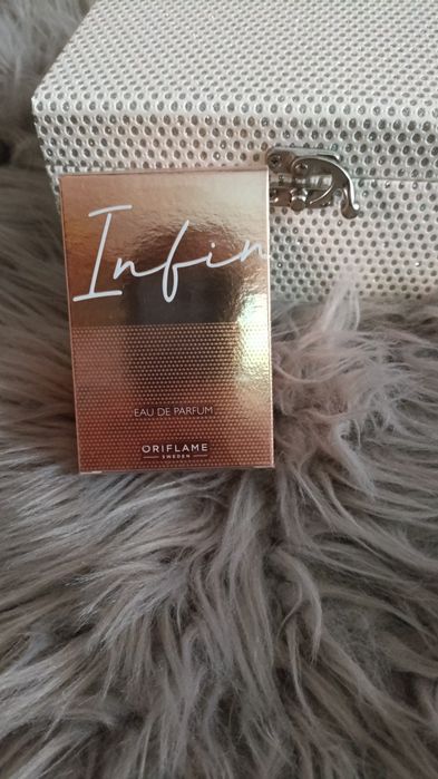 Woda perfumowana Infinita 50 ml Oriflame