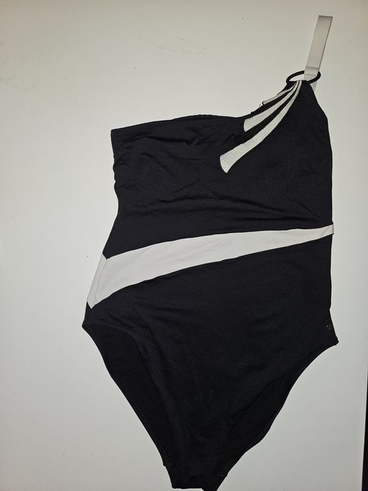 Купальник суцільний Lisca, М