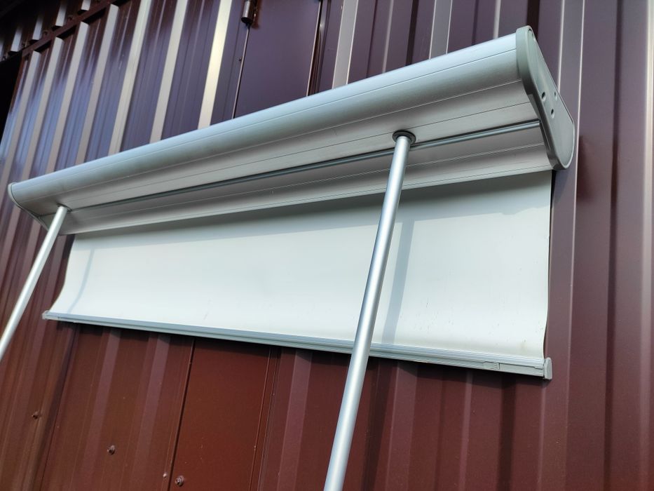 Ścianka reklamowa rolowana