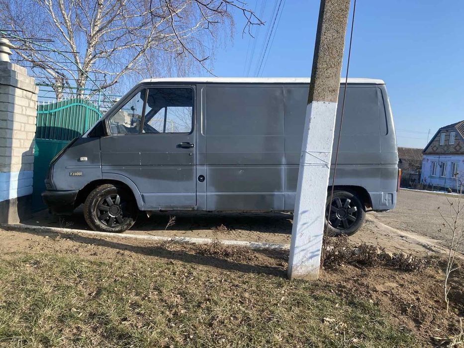 Продам машину на ходу