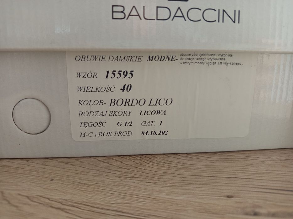 Czółenka Baldaccini