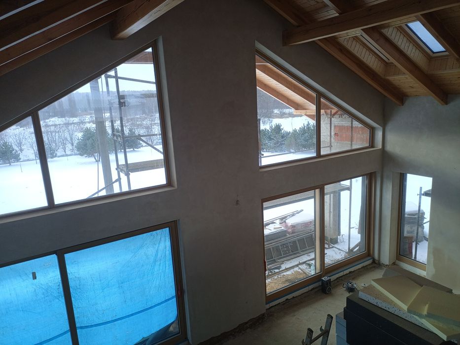 Tynki maszynowe cementowo wapienne, gipsowe, gliniane