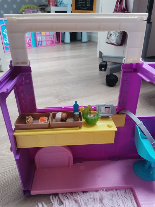 Foodtruck Barbie fastfood