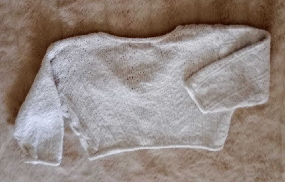 Bolero malha, 3/4 anos Flor peito c/ 1 botão madeira Baby Mayoral