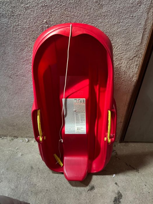 Trenó Decathlon 1 adulto e 1 crianca