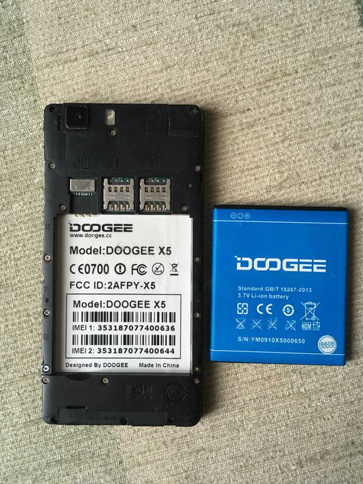 Смартфон Doogee x5 Гарний стан для дитини