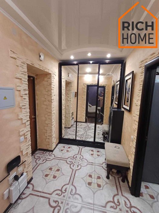 Аренда • 3к квартира • ЖК "Северная звезда" • 71.2 м² • 2 этаж • #146676