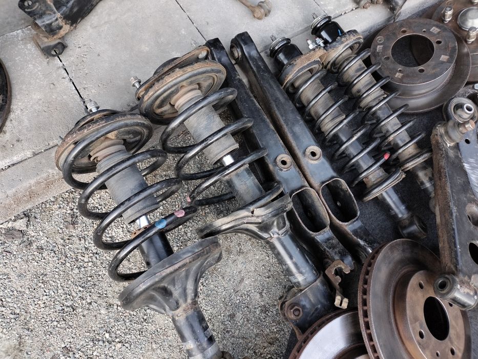 Стойка в зборі Mitsubishi Lancer 9