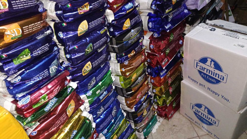 Розпродаж сухих/вологих кормів Farmina Cibau AnimAll для котів/собак