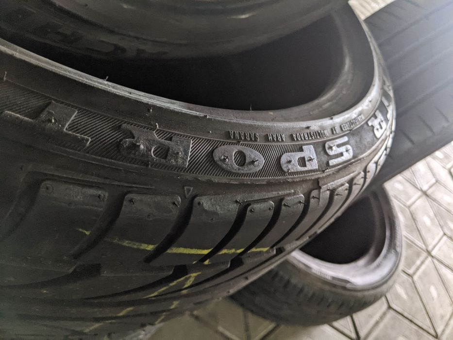 205/55R16 Continental
