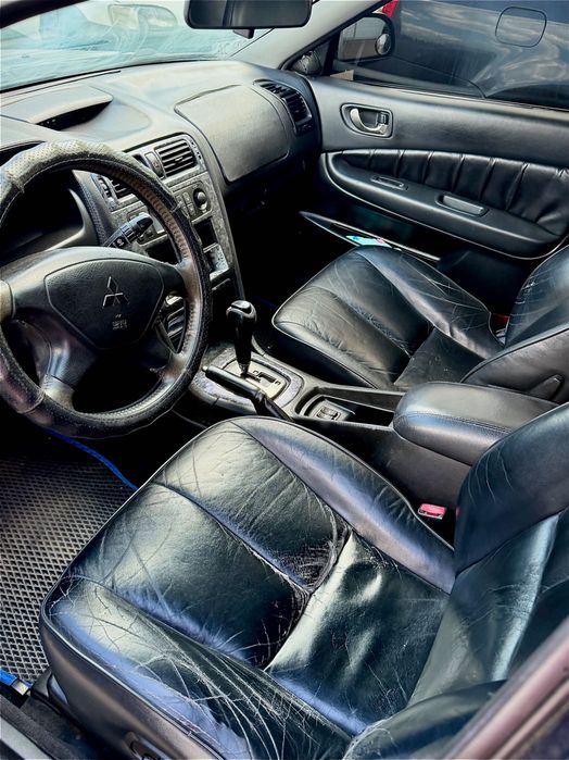 Mitsubishi Galant 2001 VIN JMBLREA5W1Z000446 фото оголошення 2 з 2